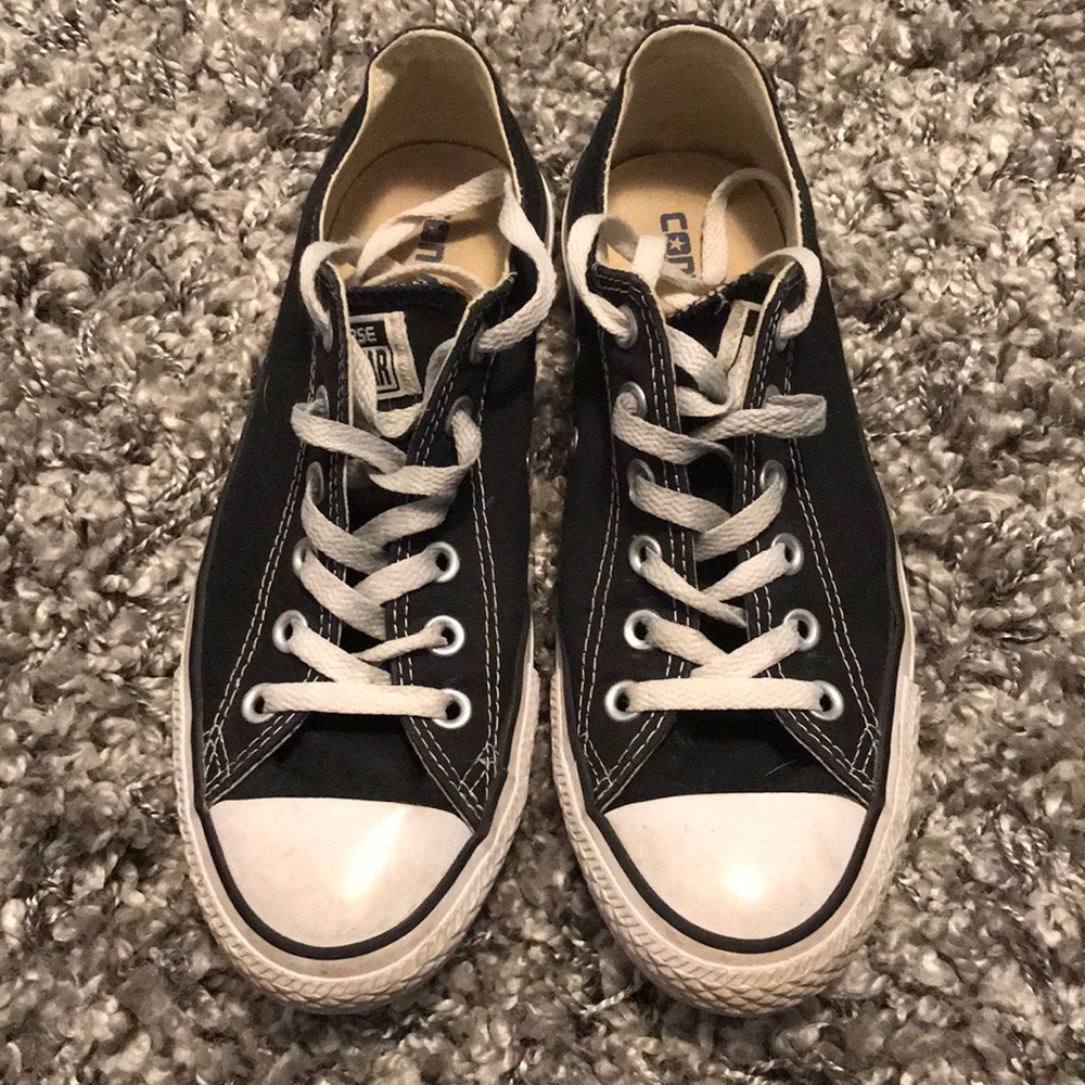 black converse